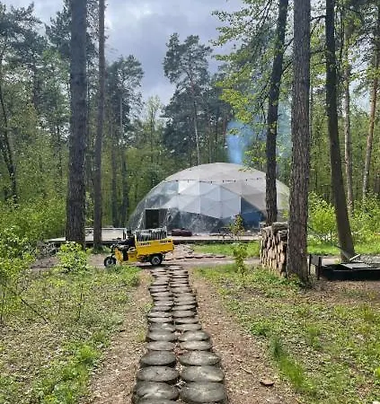 Kaunis Kupumainen Talo